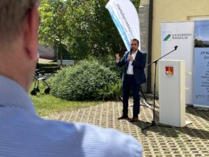 Gesundheitsminister Klaus Holetschek unterstützt gerne die Streutalallianz bei der medizinischen Versorgung im ländlichen Raum (Foto: Bayerisches Staatsministerium für Gesundheit und Pflege)